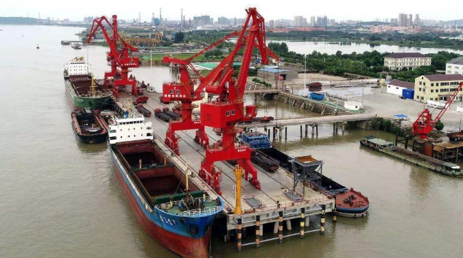 巴中概述露天料场港口封闭问题的实行方法